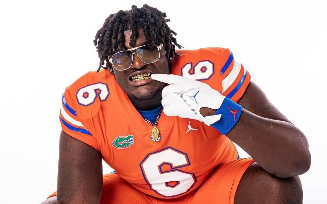 D’antre Robinson commits to the Florida Gators after release from Texas