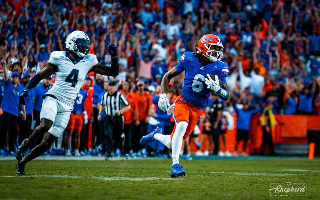 WR Elijhah Badger emerging as a weapon for the Florida Gators